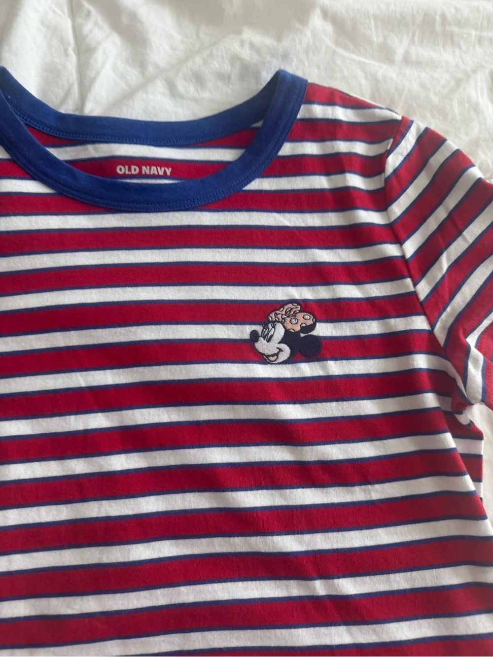 Old Navy Minnie Mouse tee